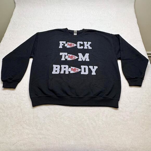 Kansas City Chiefs F%*K Tom Brady Arrowhead Logo Crewneck Sweatshirt Black XL - Picture 2 of 7